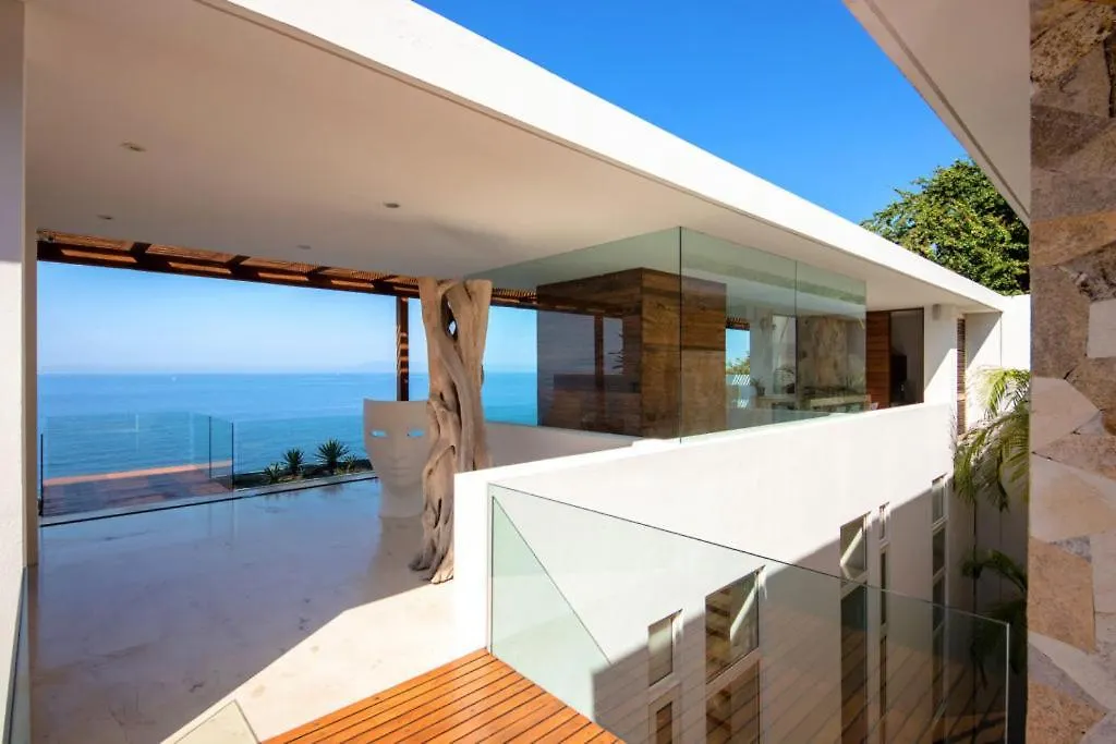 Vakantiehuis New Oceanfront Luxury Villa In Puerto Vallarta Mexico