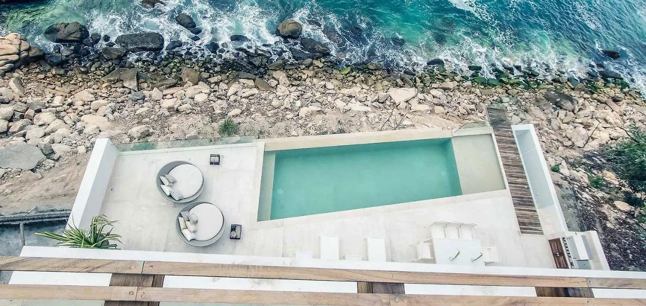 Vakantiehuis New Oceanfront Luxury Villa In Puerto Vallarta Mexico